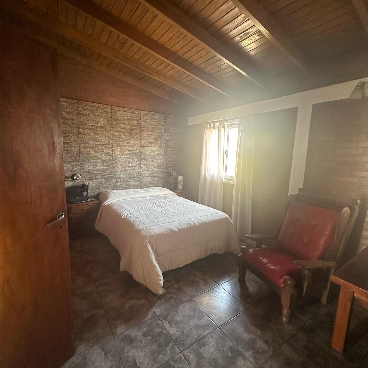 Se Vende Casa en Villa Cura Brochero Gran Terreno 3