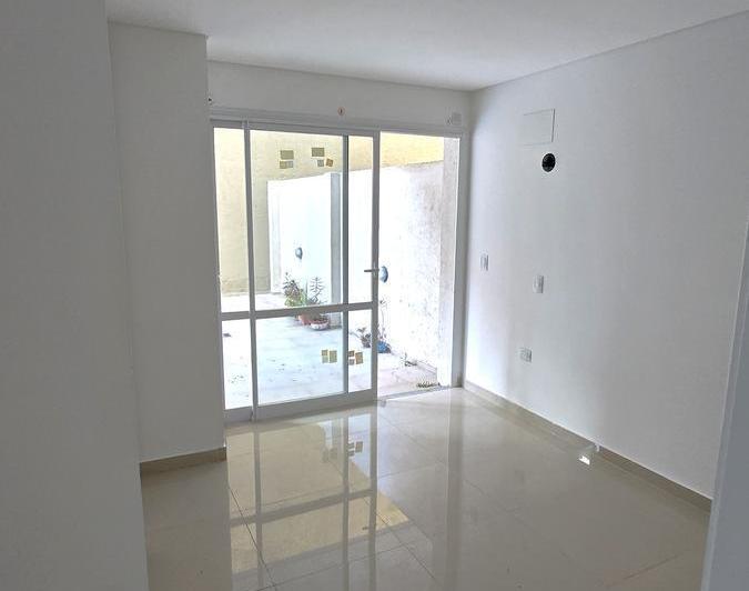 Foto de VENTA DEPARTAMENTO DE CATEGORIA 1 DOR BALCON TERRAZA 50 MTS - COCHERA, imagen 3