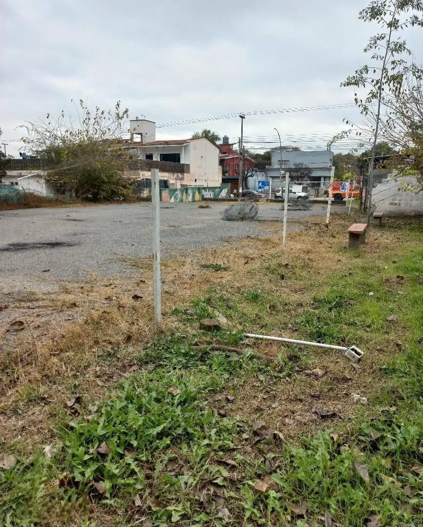 SE VENDE TERRENO APTO INVERSION - CENTRO DE UNQUILLO 5