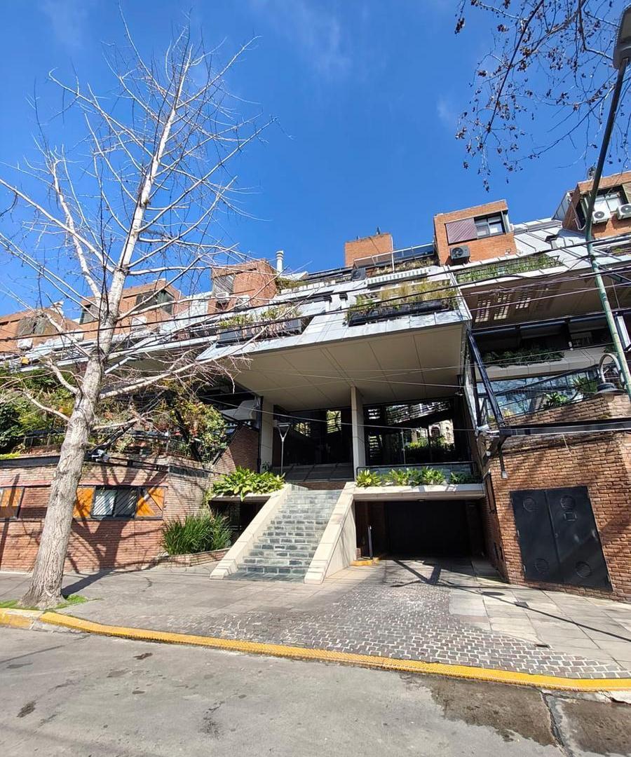 Foto de Departamento Tipo Duplex 3 Ambientes 2 Cocheras Con Terraza y Patio, imagen 1