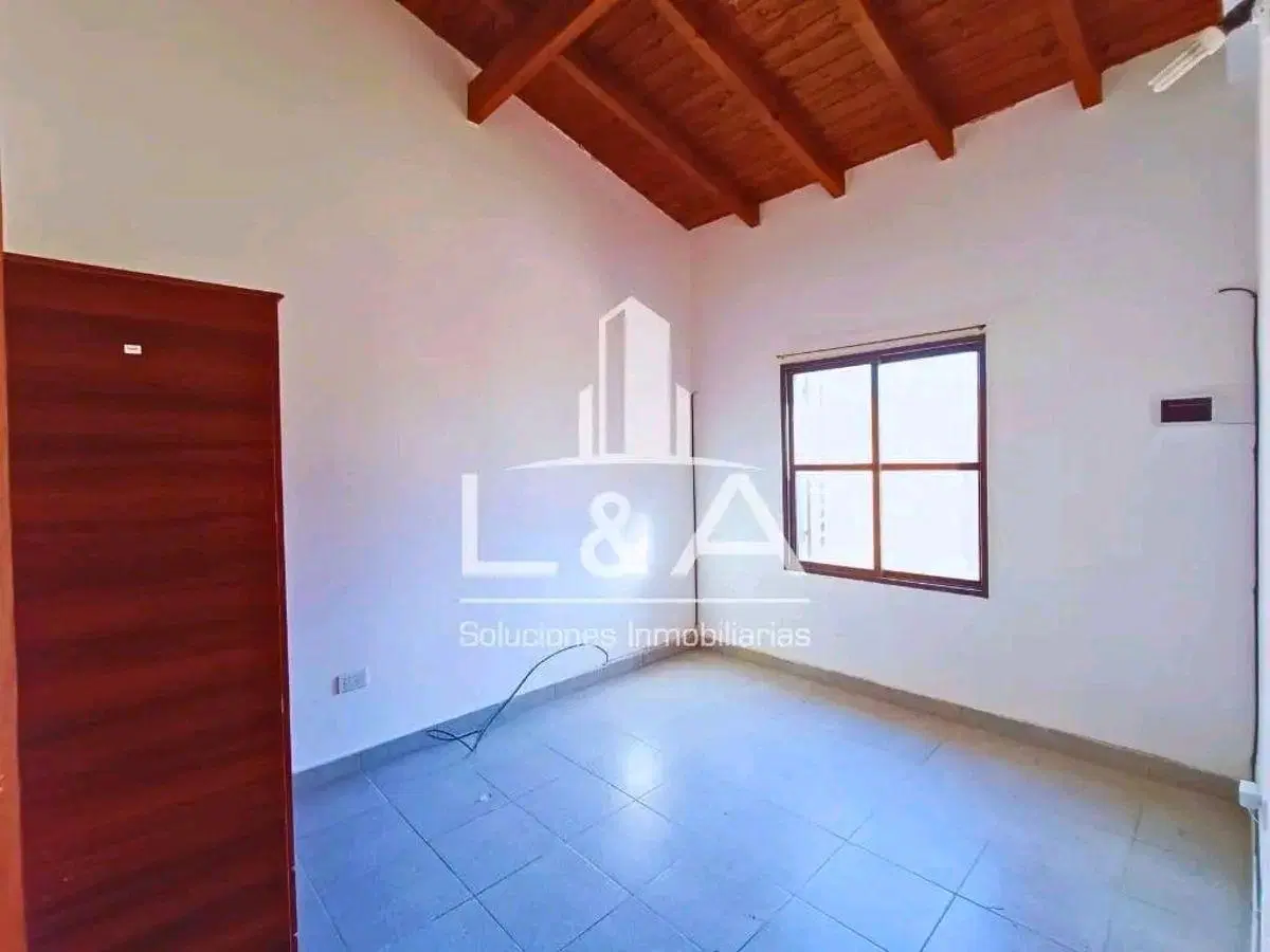 Casa con 2 dormitorios en alquiler en B° El Huaico 2