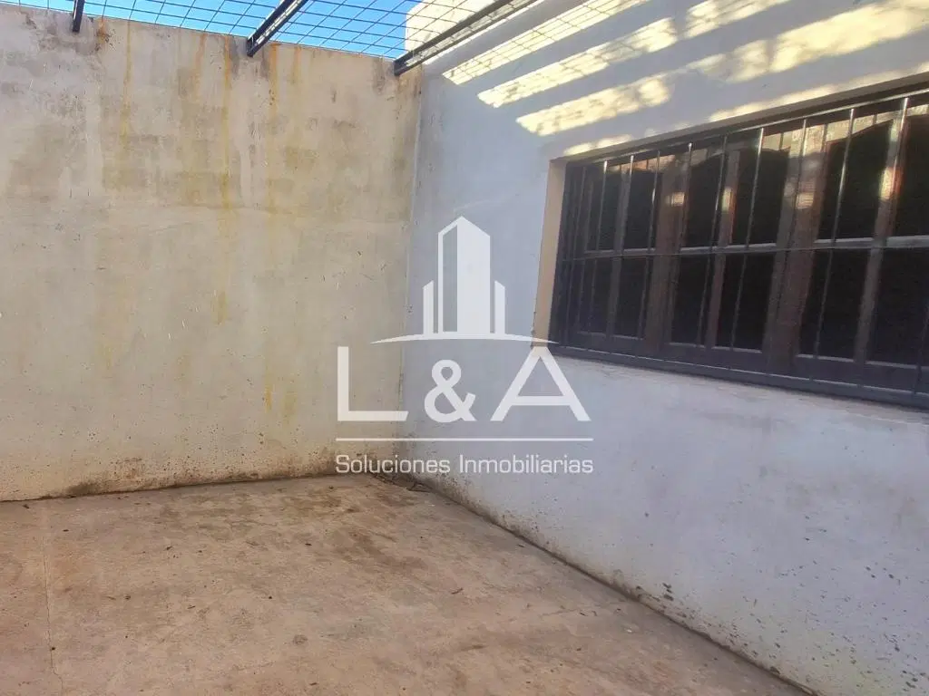 Galpón en alquiler en B° Santa Ana 2 8