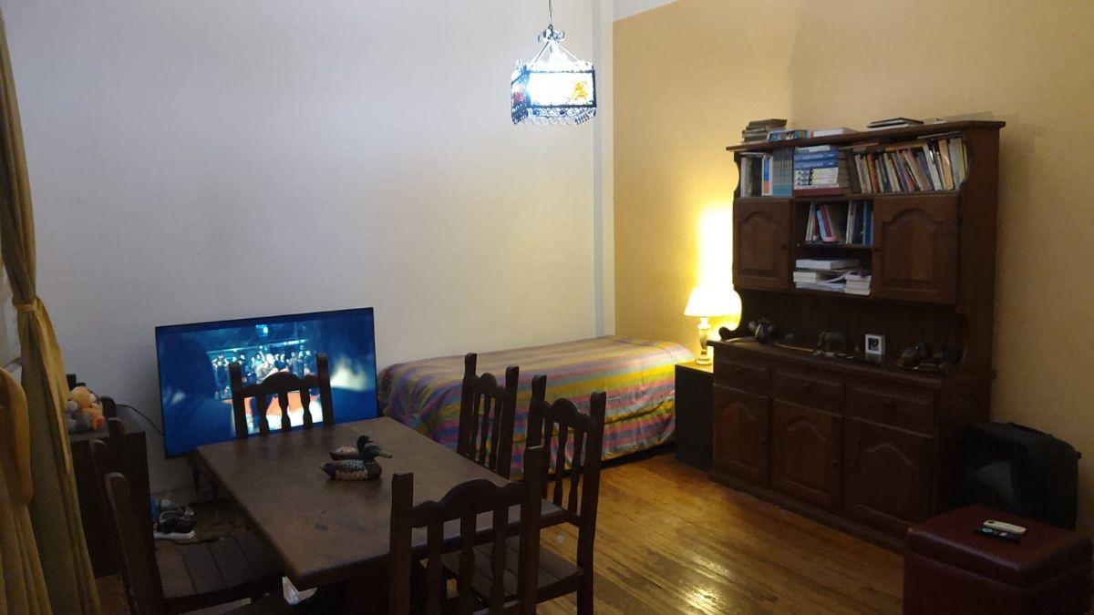 Foto de DEPARTAMENTO EN VENTA DE 2 AMBIENTES EN BALVANERA AMPLIO Y LUMINOSO, imagen 3