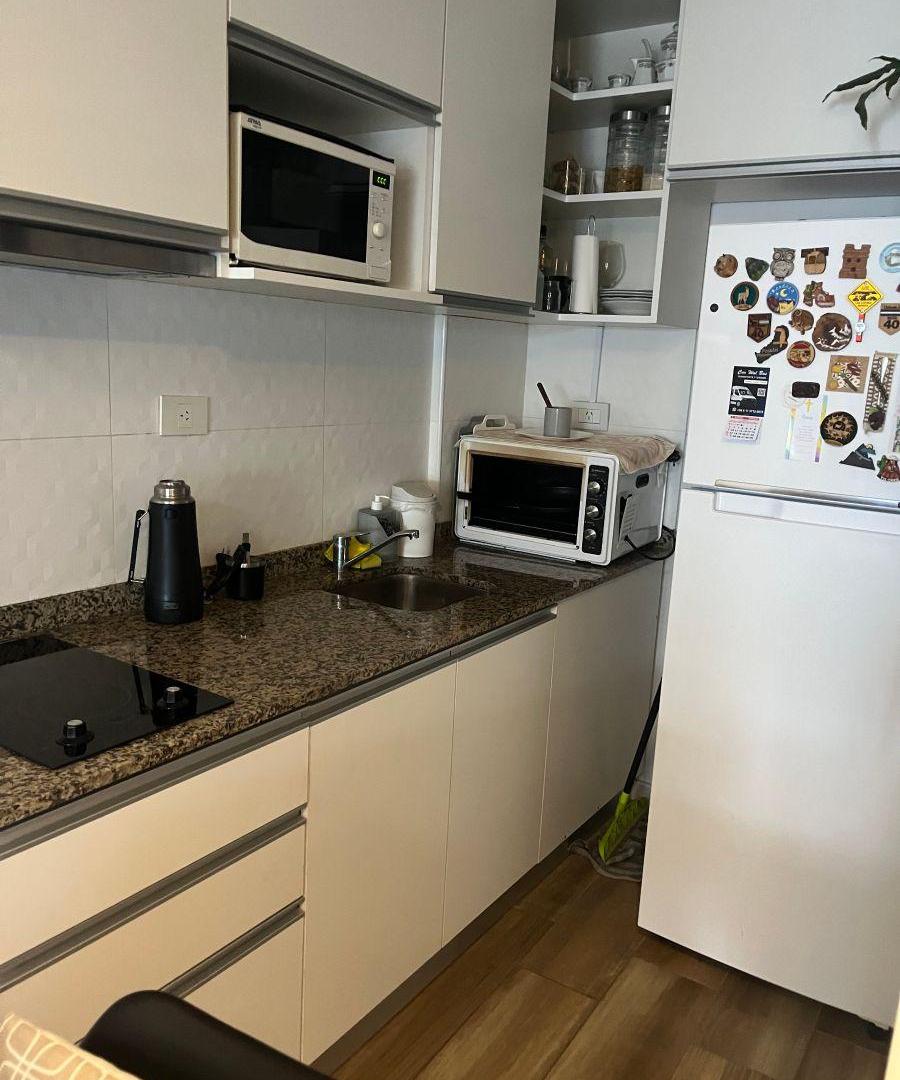 Foto de MONOAMBIENTE EN VENTA DE 34M2 EN SAN CRISTOBAL CON BALCON Y VISTA AL, imagen 4