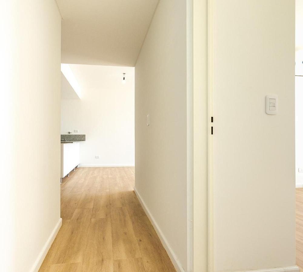 3 Ambientes Luminoso a Estrenar con Parrilla, Laundry, Sum y Financiado 4