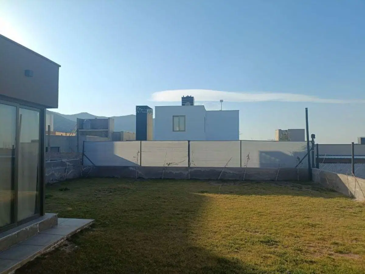 SUAREZ & ORTEGA vende casa en Barrio La Bastilla La Heras 3
