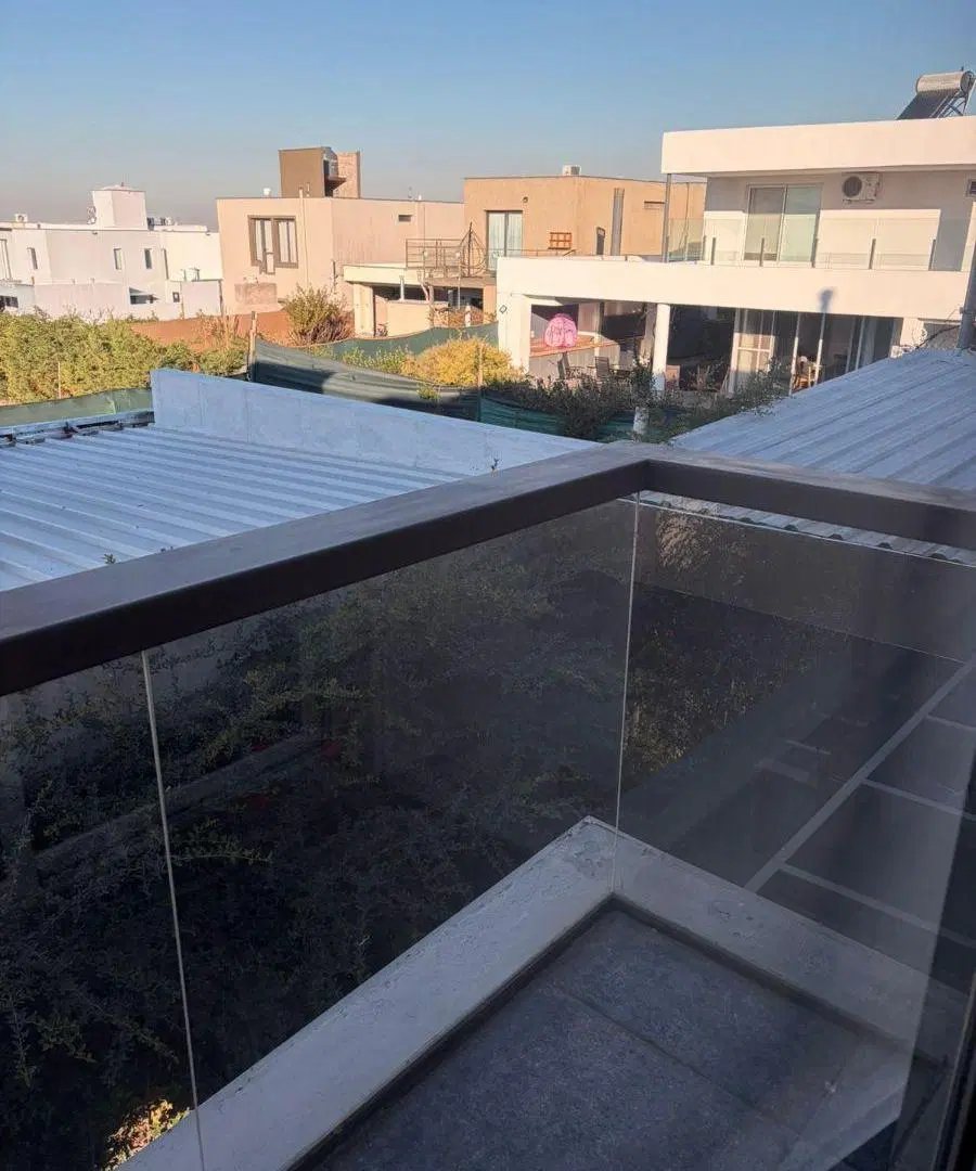Suarez & Ortega Inmobiliaria Vende casa en Barrio La Bastilla 3