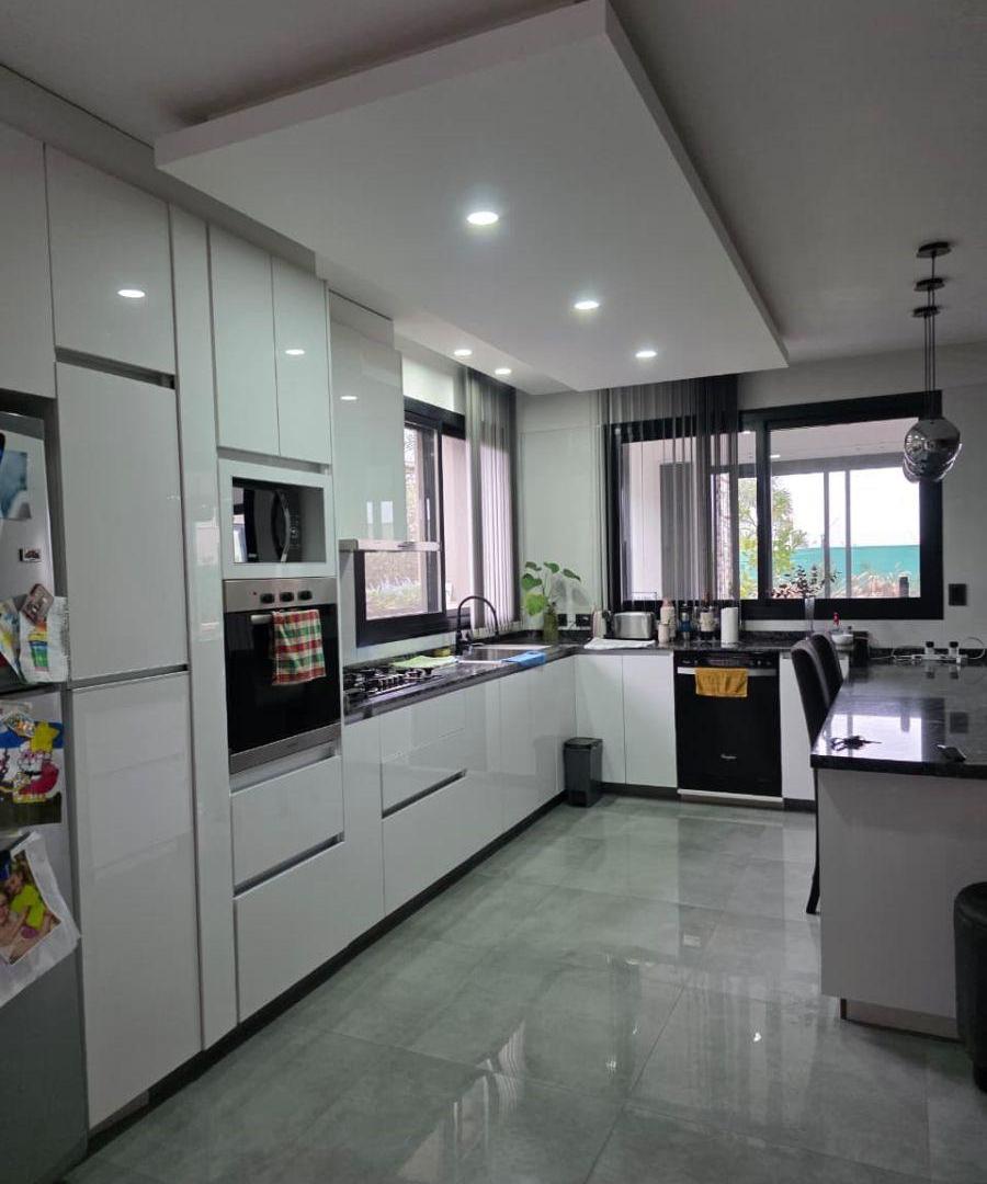 Foto de INMOBILIARIA SUAREZ & ORTEGA ALQUILA CASA B° Privado Las Retamas, imagen 5