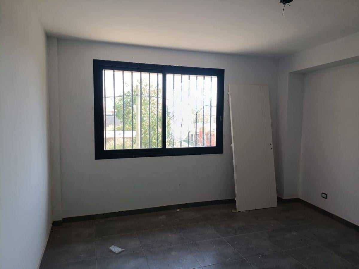 Foto de MONICA ORTEGA INMOBILIARIA ALQUILA DEPARTAMENTO Villa Nueva, Guaymallén, imagen 3