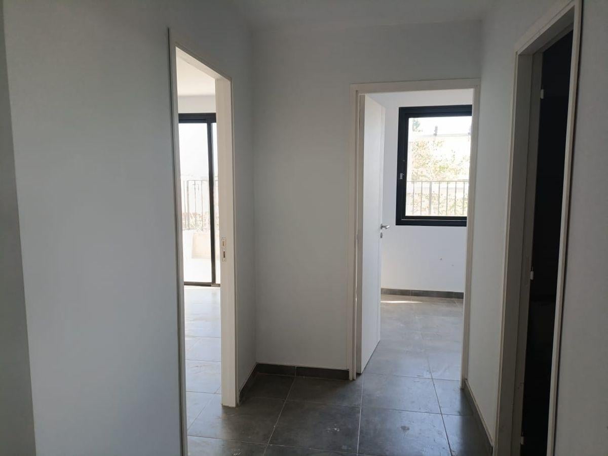 Foto de MONICA ORTEGA INMOBILIARIA ALQUILA DEPARTAMENTO en calle Juan Gualberto, imagen 2