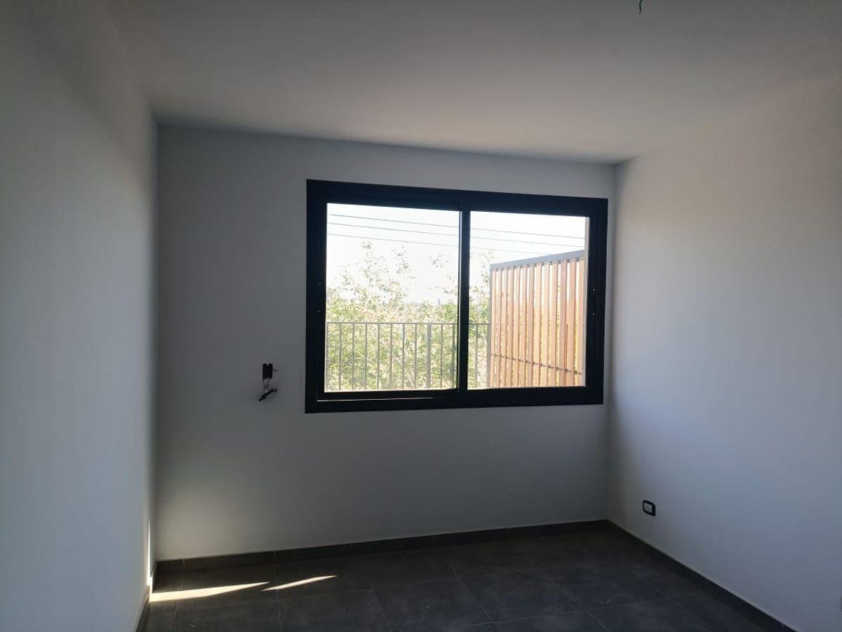 Foto de MONICA ORTEGA INMOBILIARIA ALQUILA DEPARTAMENTO en calle Juan Gualberto, imagen 4