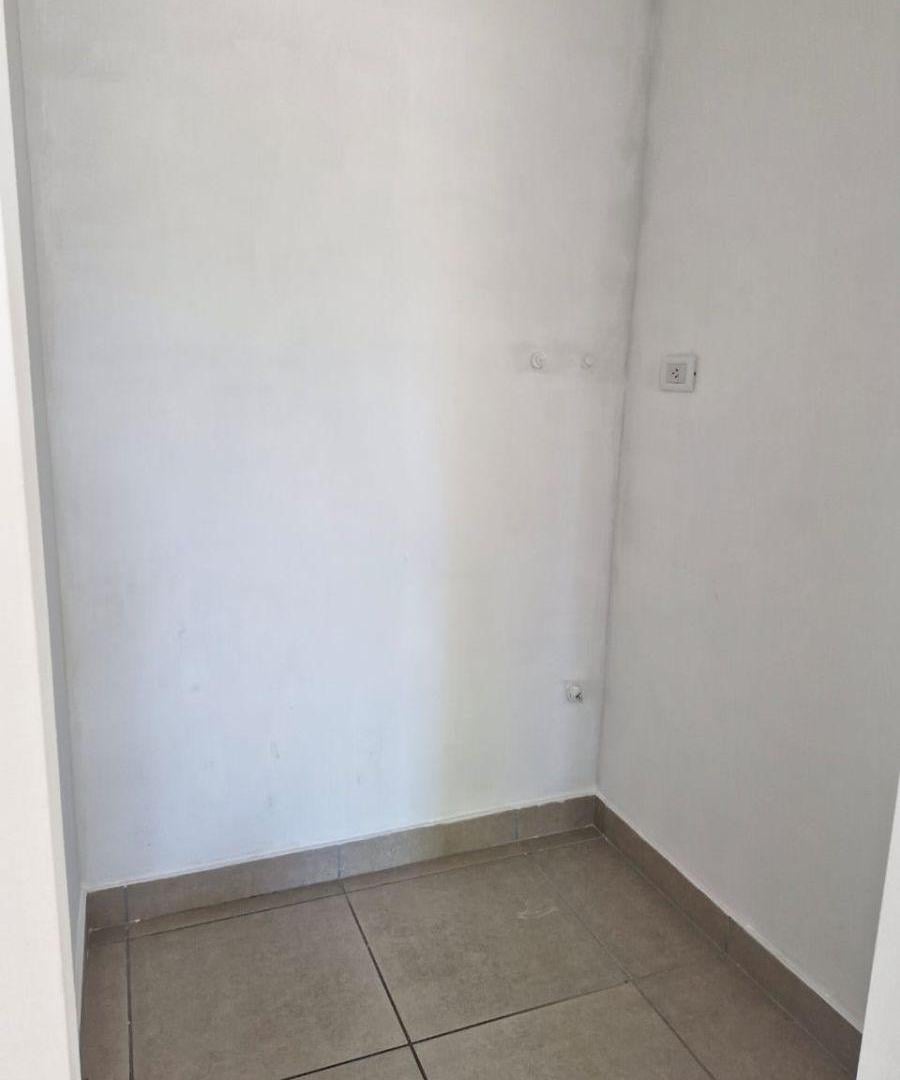 Foto de MONICA ORTEGA INMOBILIARIA ALQUILA LOCAL Calle Juan Gualberto Godoy, imagen 1