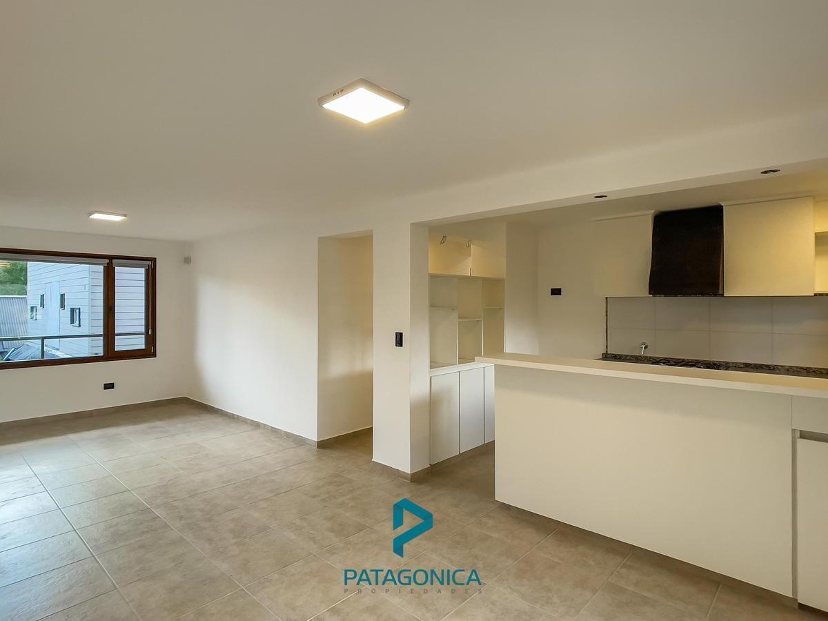 Departamento 3 amb. C/balcón y cochera, Centro, Villa la Angostura