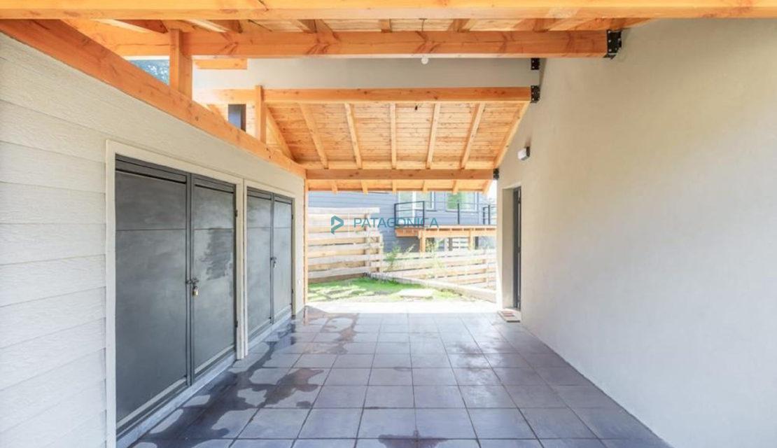 Venta – Casa de 126 m², Sobre Lote de 400 m² en B° Epulafquen, Villa La Angostura 1