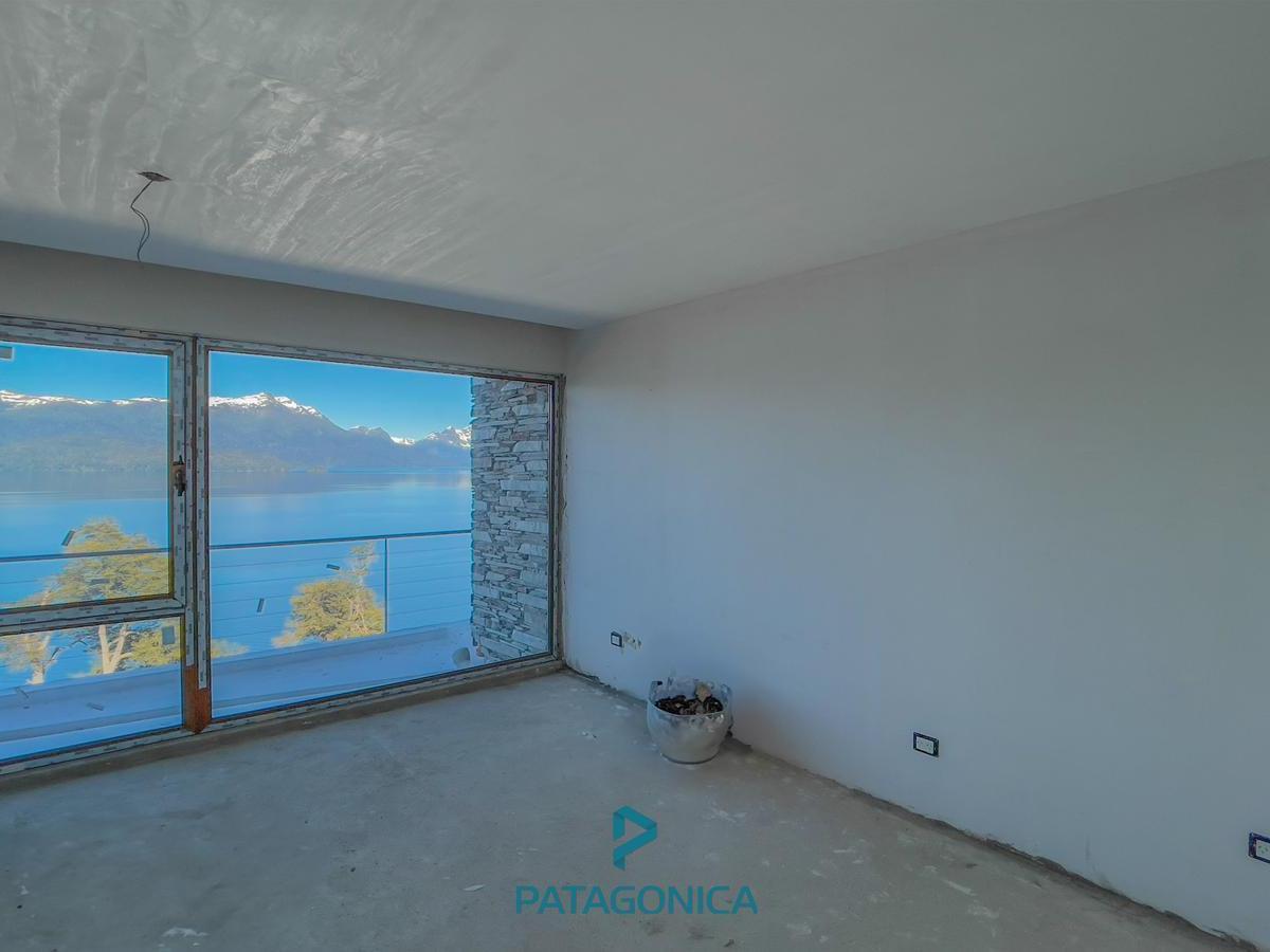 Venta Departamento 3 Amb. Premium C/cochera y Baulera "Casa Grande" Villa La Angostura 4
