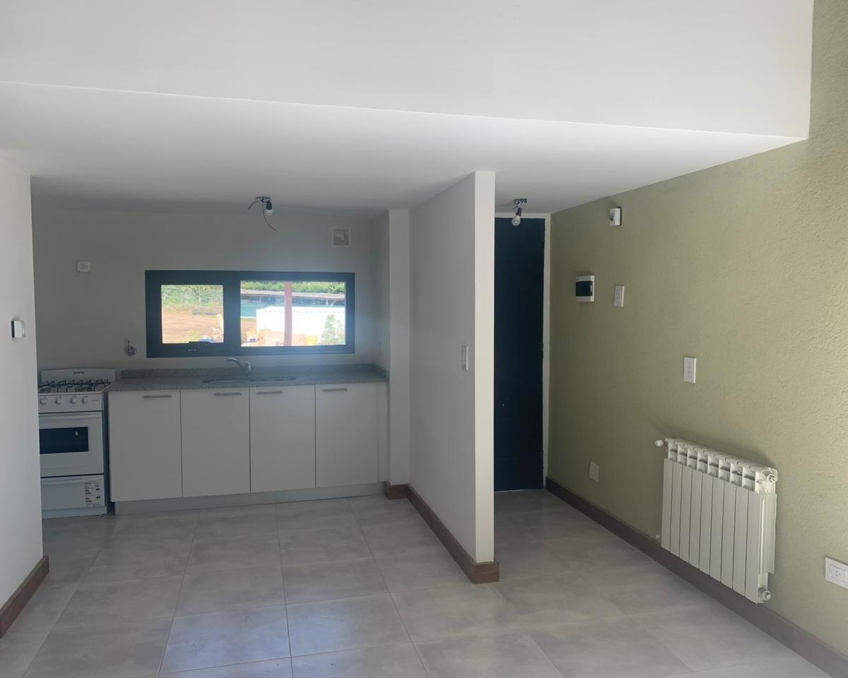 Venta Departamento 3 Amb. a Estrenar en Planta Alta C/balcon y C/cochera Uf 12 4