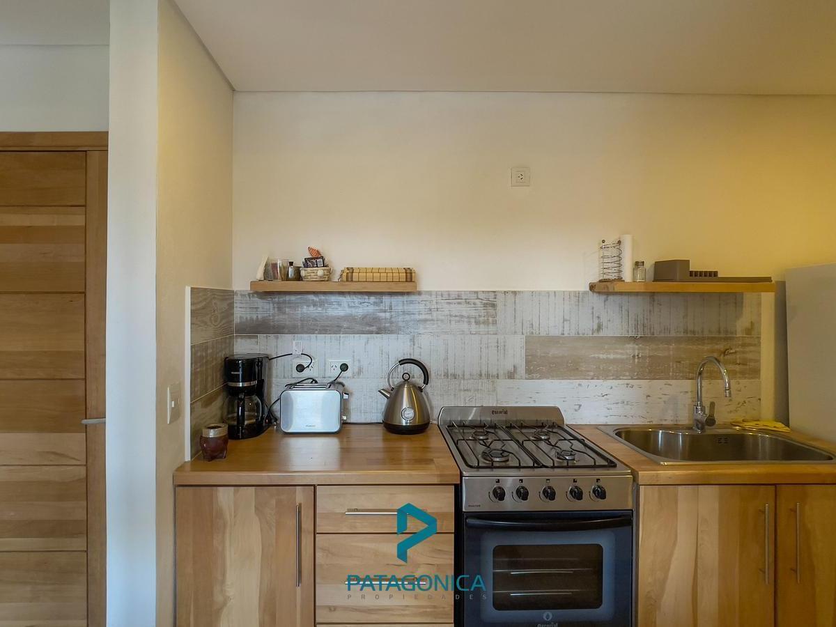 Venta - Departamento de 43 m² con Balcon en El Mercado, Villa La Angostura, Neuquen 4