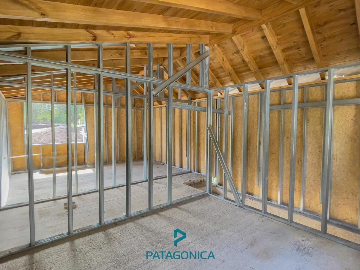 Venta - Casa de 68 m² Sobre Lote de 340 en Villa La Angostura 1