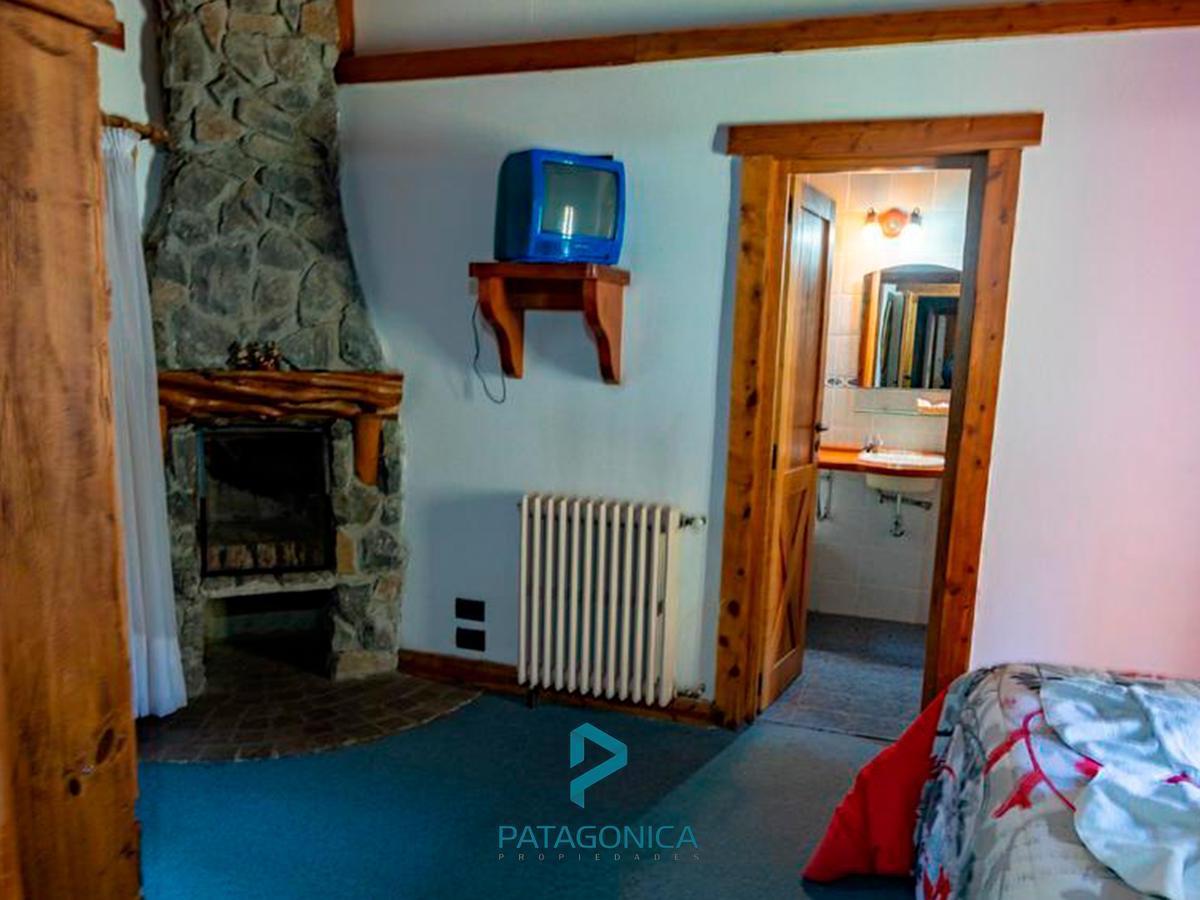 Venta Hostería 359 m², Lote de 1454 m² en Bº Puerto Manzano Villa La Angostura 1