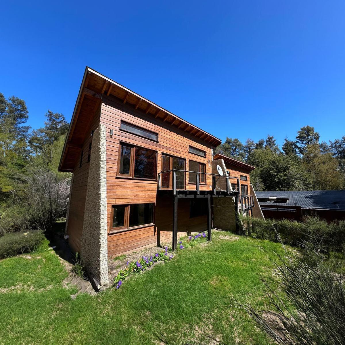 Venta - Casa 100 m² con Acceso a Arroyo en El Bosque - Barrio Epulafquen. 1