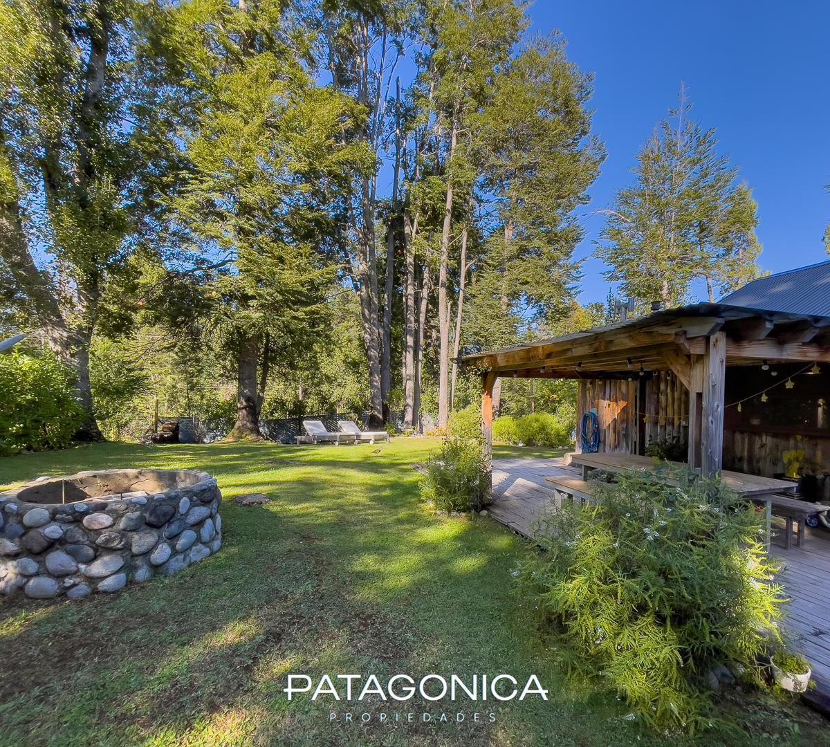 Venta - Casa de Ensueño 2 Dorm. Amplio Jardin, B°epulafqquen, Villa La Angostura 3