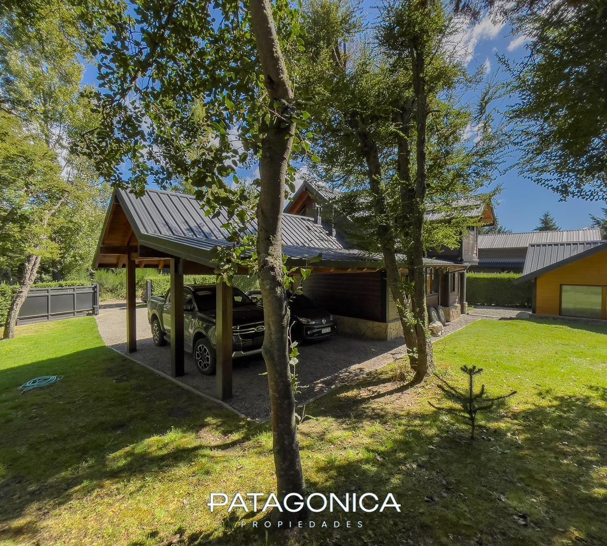 Venta Casa 148 m² Sobre Lote de 901 m² Quincho. Lomas de Correntoso, Villa La Angostura 1