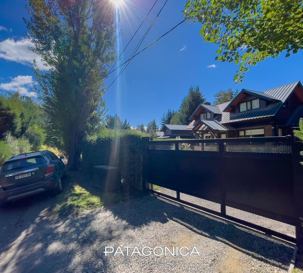 Venta Casa 148 m² Sobre Lote de 901 m² Quincho. Lomas de Correntoso, Villa La Angostura 2