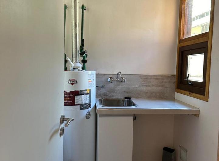 VENTA - Casa 100m2 con acceso a arroyo en el bosque - Barrio Epulafquen. 5