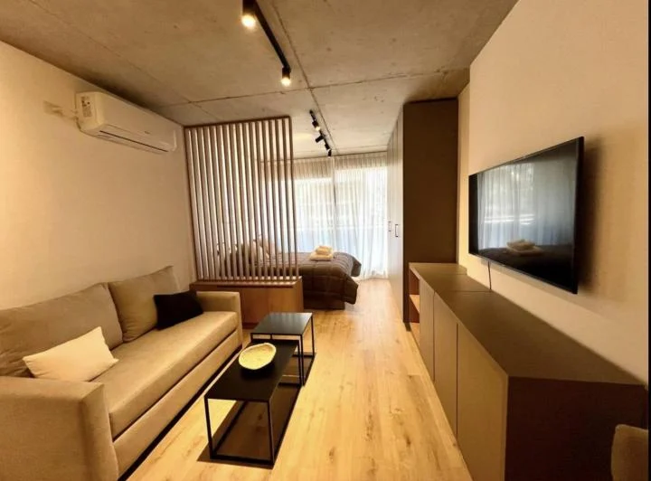 Departamento en Coghlan 1