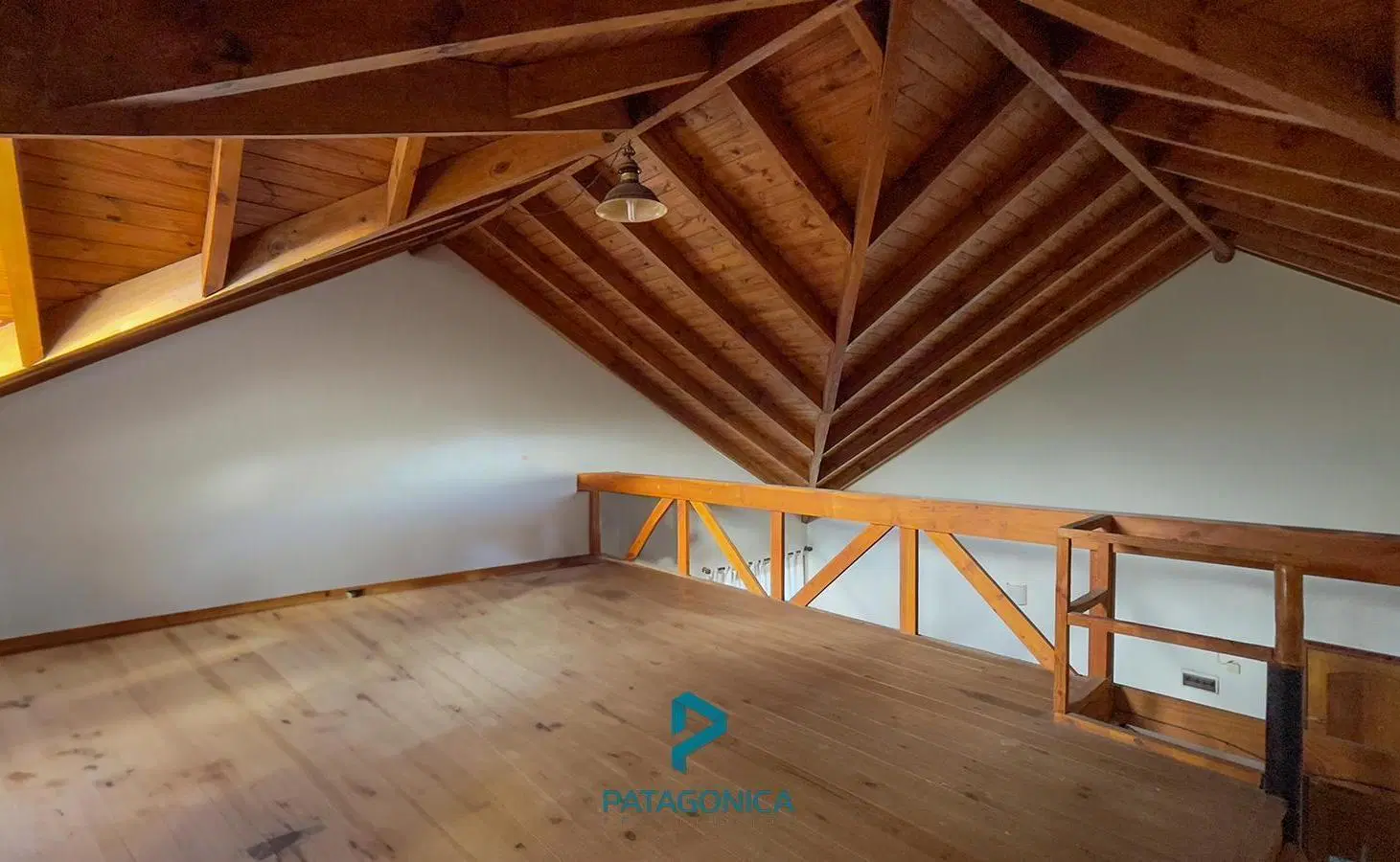 VENTA- Departento centrico, de 90 m2 a dos cuadras de la Avenida Arrayanes,  Villa la Angostura 5