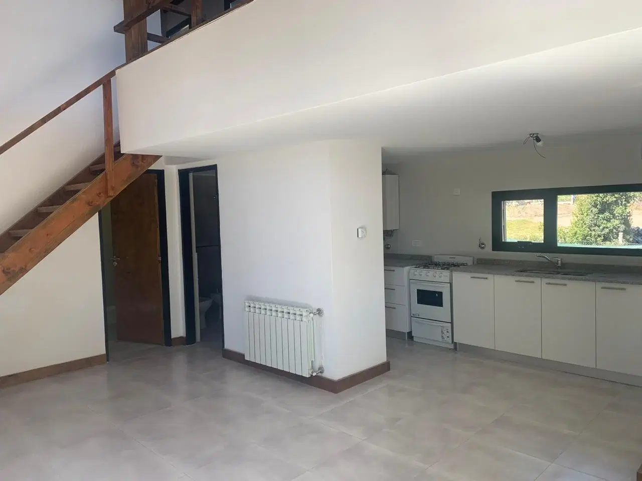 VENTA DPTO. 3 AMB. PLANTA ALTA c/BALCON y COCHERA UF 12 2