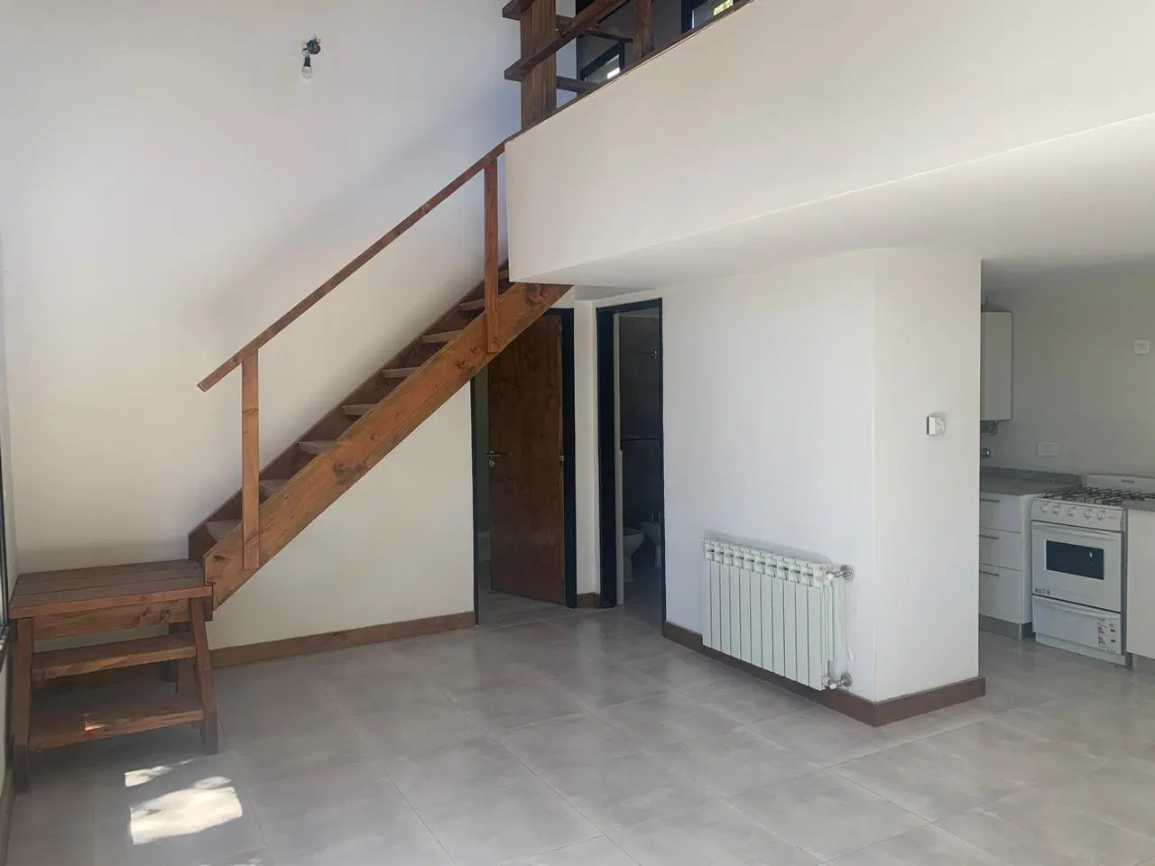 VENTA DPTO. 3 AMB. PLANTA ALTA c/BALCON y COCHERA UF 12 3