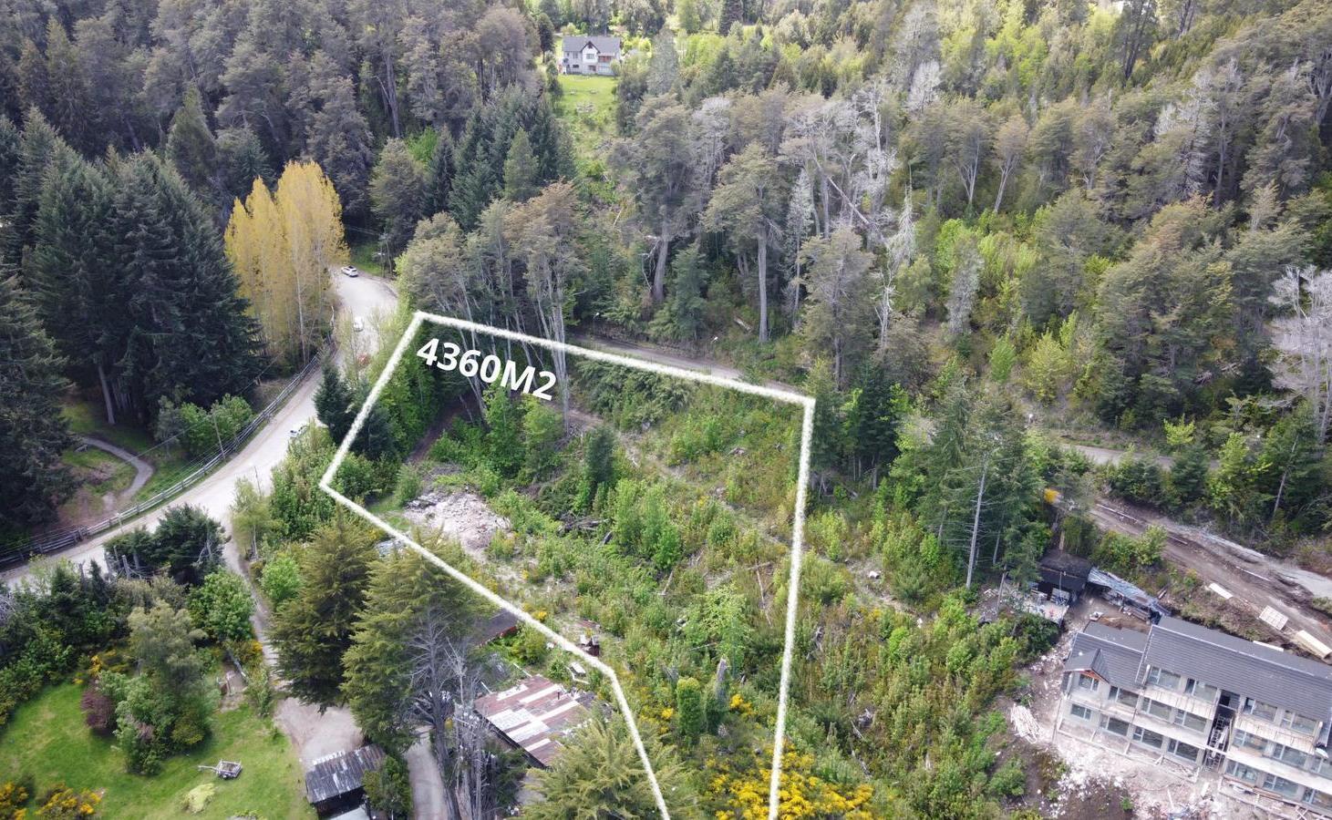 VENTA LOTE 4360 m2, PUERTO, VILLA LA ANGOSTURA