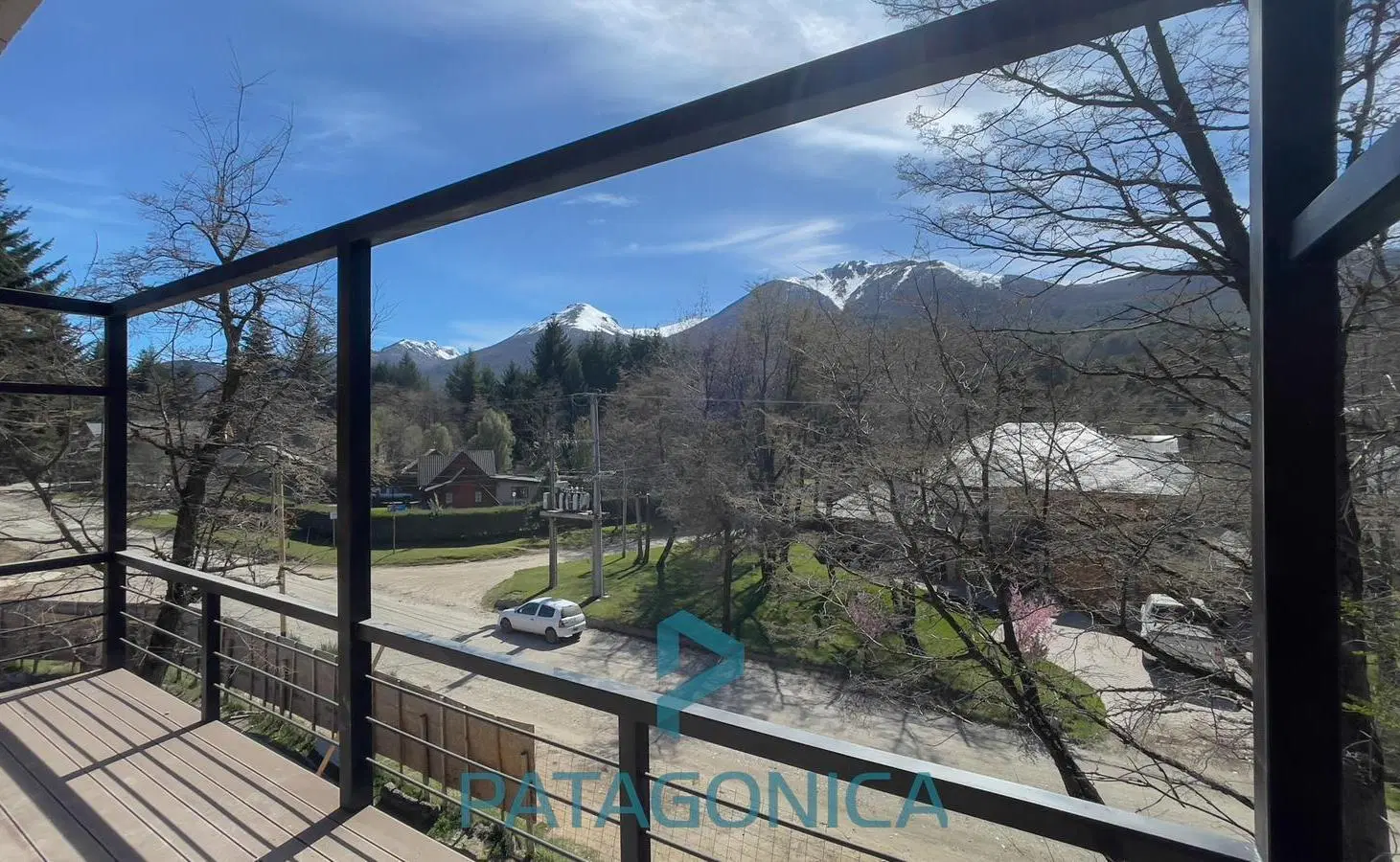 VENTA DEPARTAMENTO 2 amb ,1 er piso c/ TERRAZA y BALCON 70 m2, VILLA LA ANGOSTURA UF 21 3