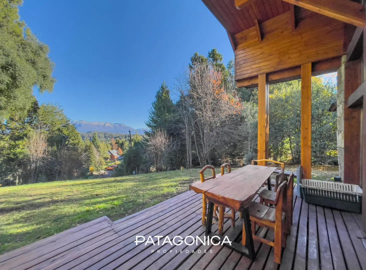 VENTA CASA 140m2 , s/ LOTE 1781m2  PH en B° PRIVADO RUCA HUE, VILLA LA ANGOSTURA 2