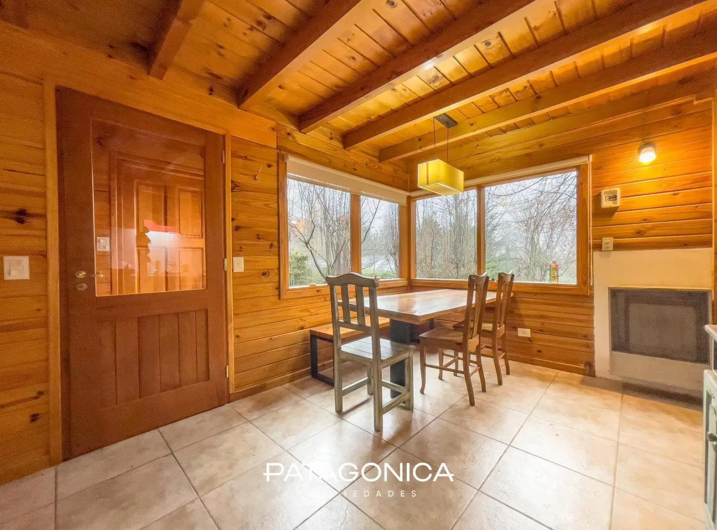 VENTA CASA 69m2, 2 HAB., B° NORTE, VILLA LA ANGOSTURA 3