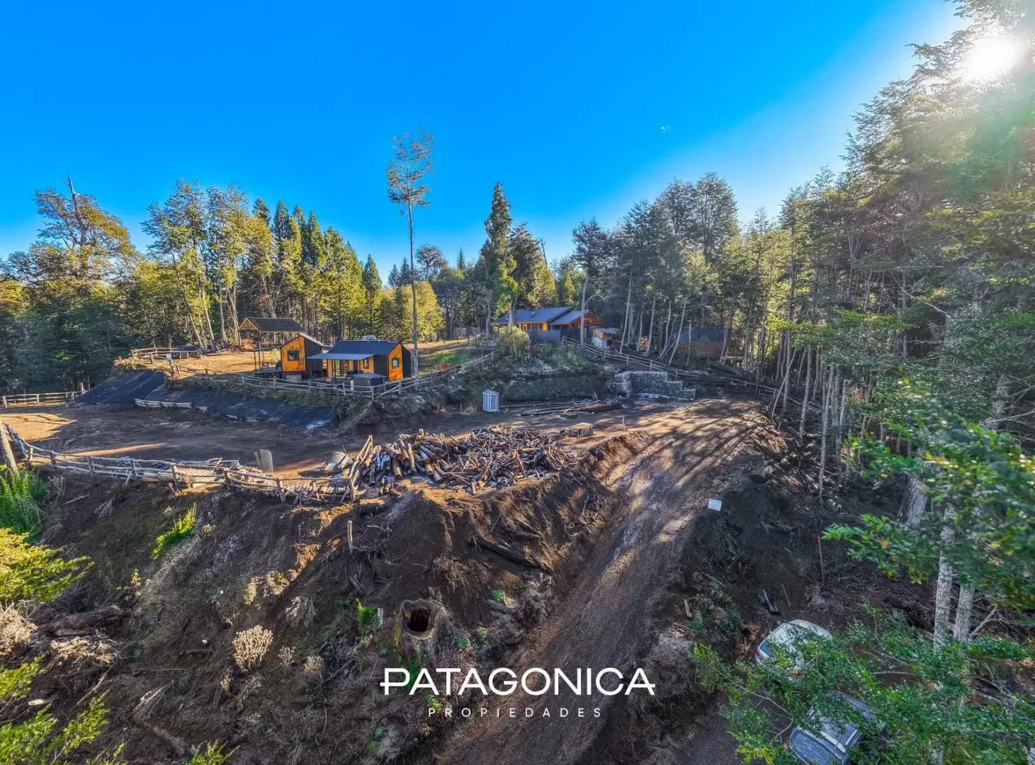 VENTA LOTE 1.196m2 c/PROYECTO 140m2   MEJORAS, BANDURRIAS, VILLA LA ANGOSTURA 2