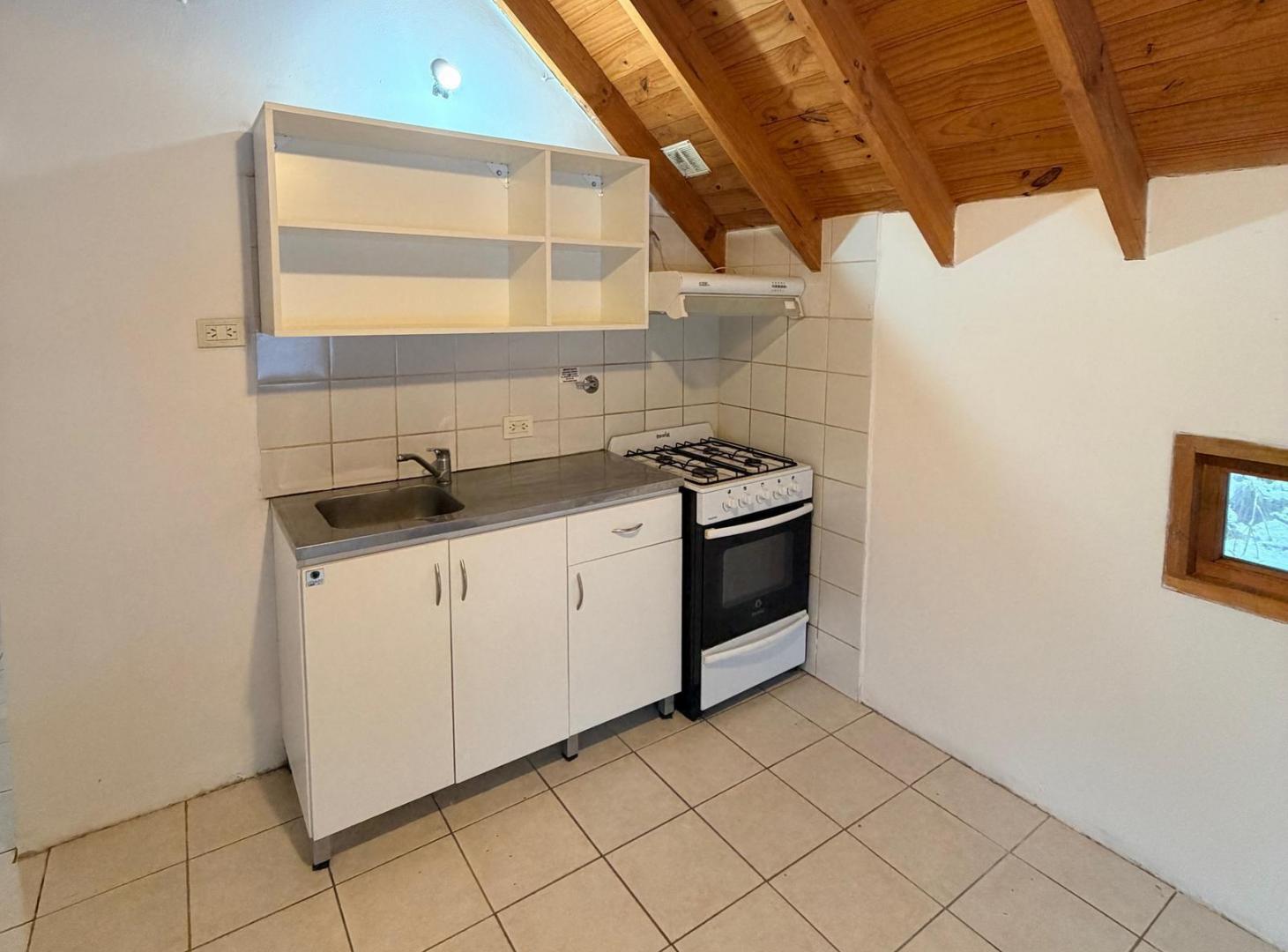 Foto de ALQUILER PERMANENTE, Casa, 2 ambientes, Peumayen., imagen 5