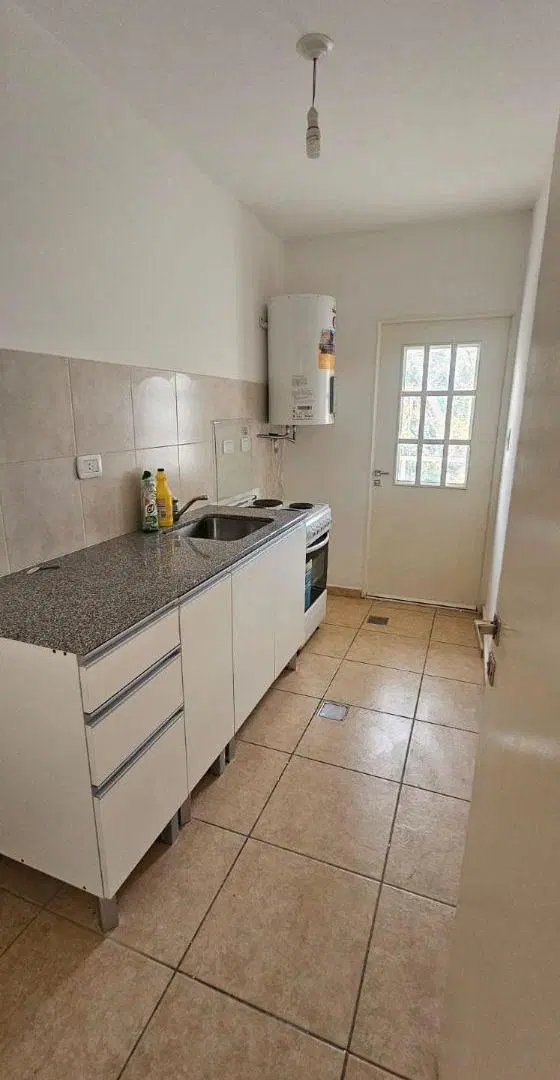Alquiler: 1 dormitorio tomas jofre 1225 4