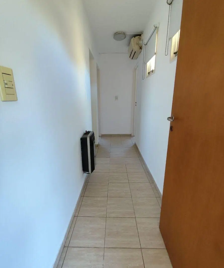 Departamento de 2 Dormitorios con Cochera y 2 Balcones en Balcones del Chateau 5