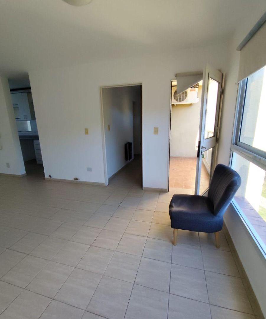 Foto de Departamento de 2 Dormitorios con Cochera y 2 Balcones en Balcones del, imagen 4