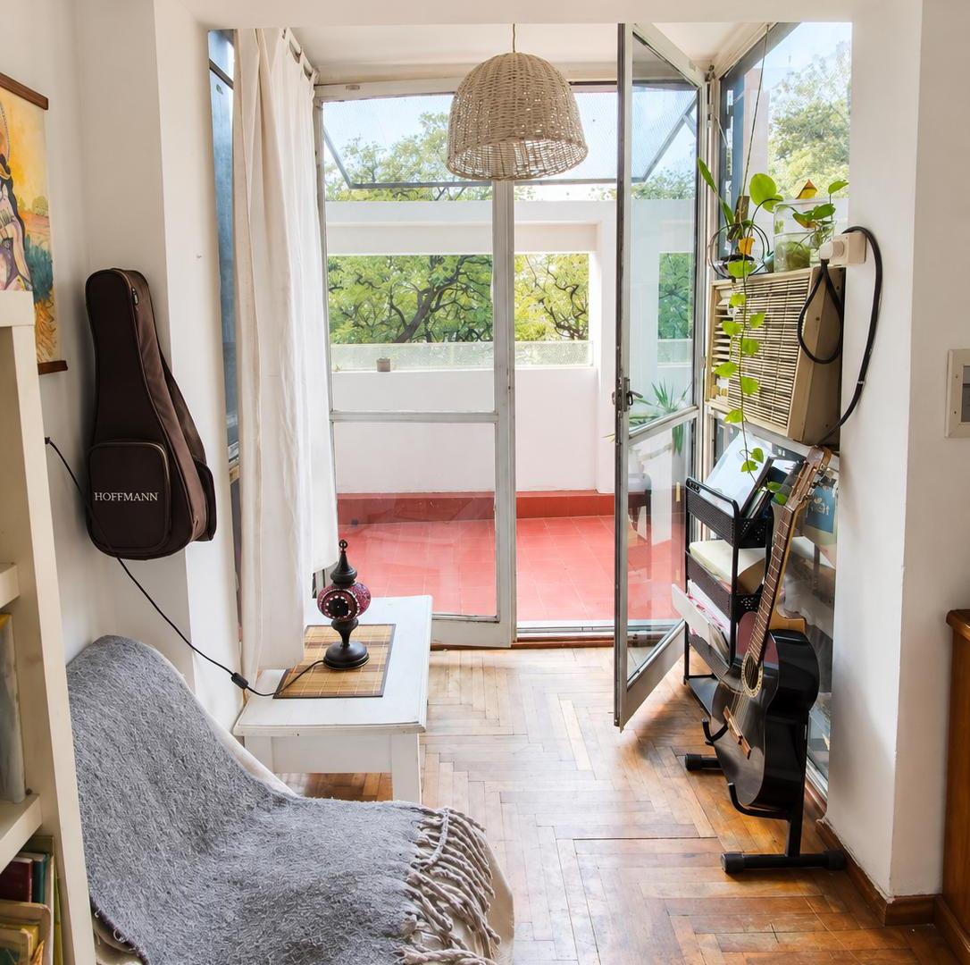 Foto de Departamento en venta de 1 dormitorio con gran terraza frente a la, imagen 2