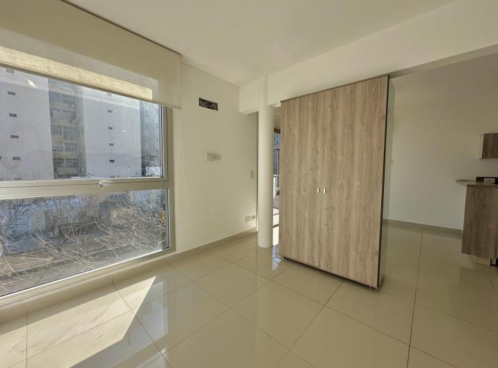 YATAY Y CORRIENTES / MONOAMBIENTE EN L / AMPLIO - NUEVO Y SOL 2