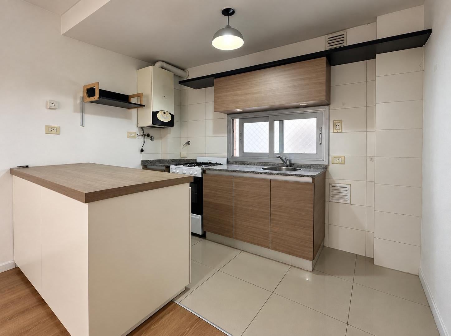 Foto de VILLA URQUIZA - ALQUILER 2 AMBIENTES - IMPECABLE ESTADO Y UBICACION, imagen 2
