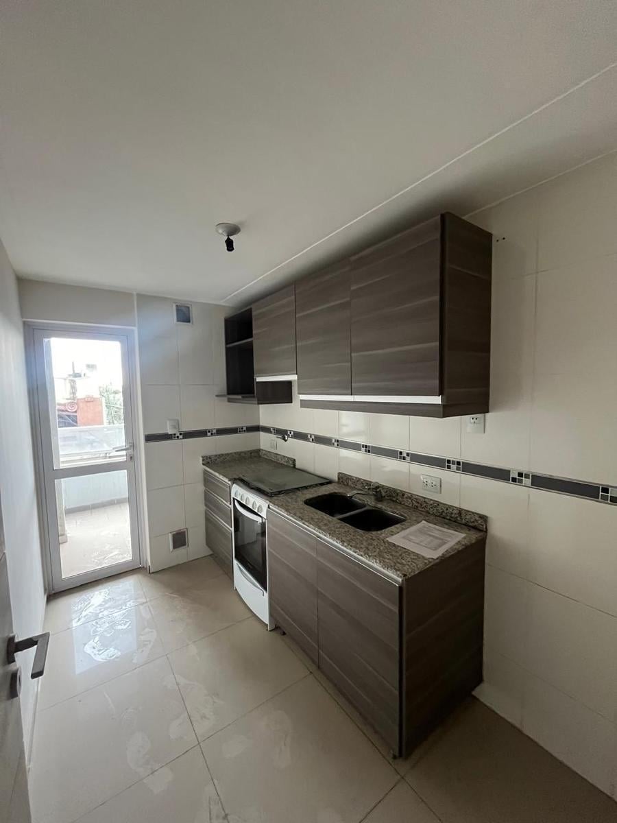 DEPTO EN VENTA, ENTRE RIOS 700