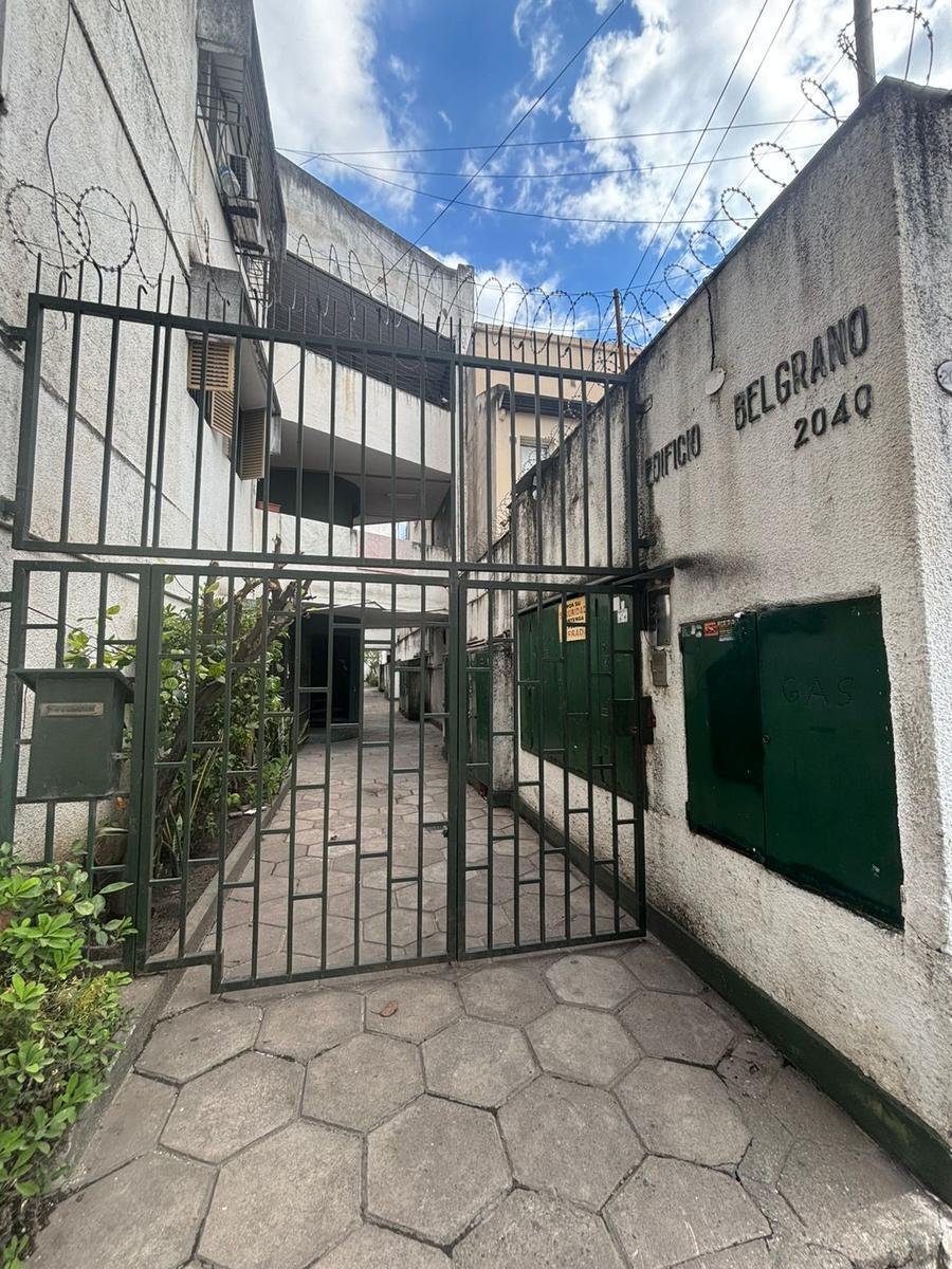 Departamento en Venta - Av Belgrano 2000 2