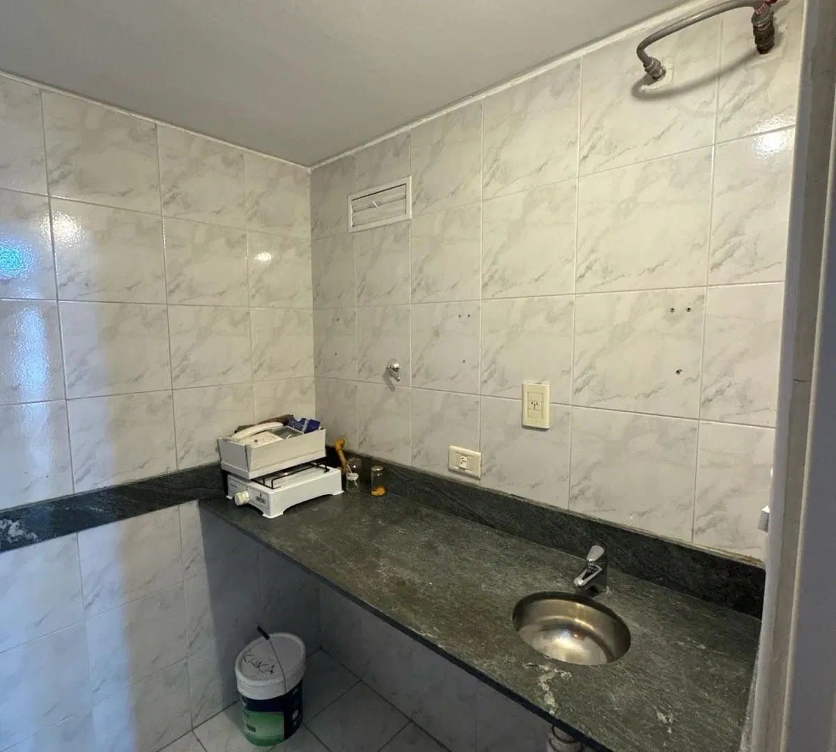 ALQUILER OFICINA SAN MARTIN 800 5