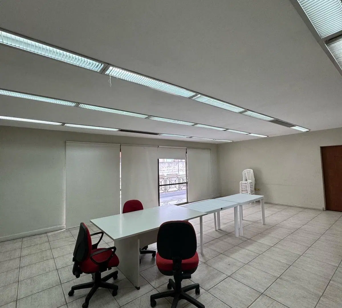 ALQUILER OFICINA SAN MARTIN 800 3