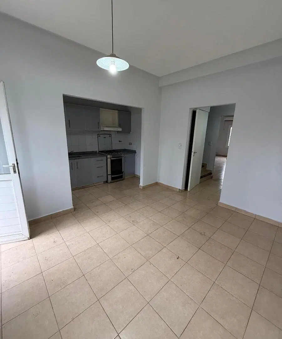 DUPLEX EN ALQUILER - MENDOZA 2100 3