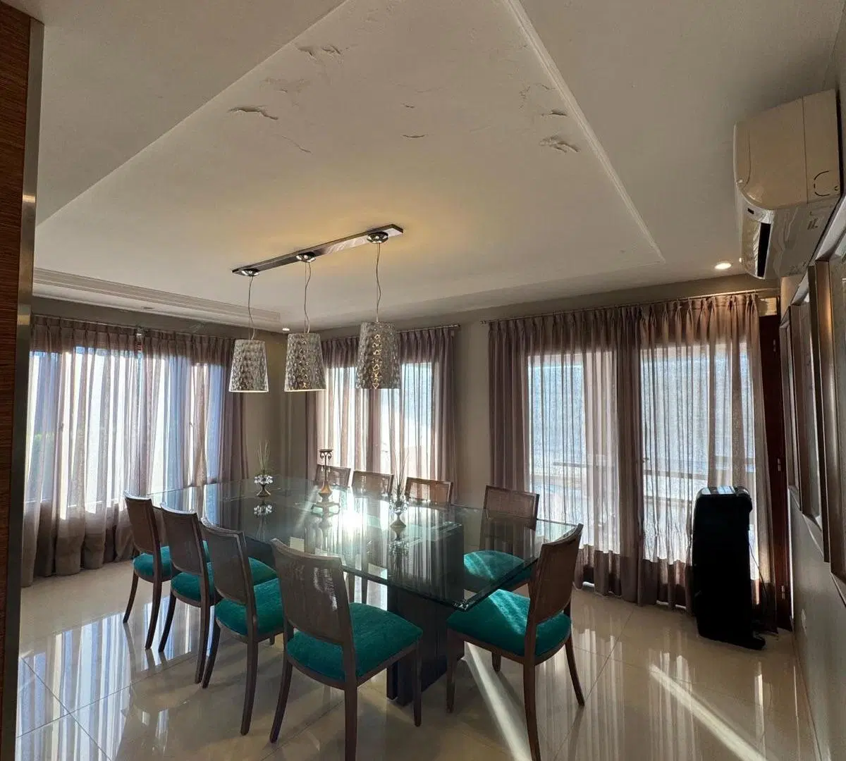 CASA EN VENTA - COUNTRY DEL PILAR 4